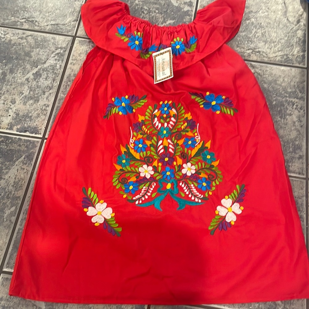 Brand New dress Size M